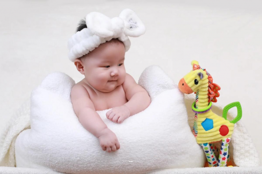 威海宝宝几个月翻身